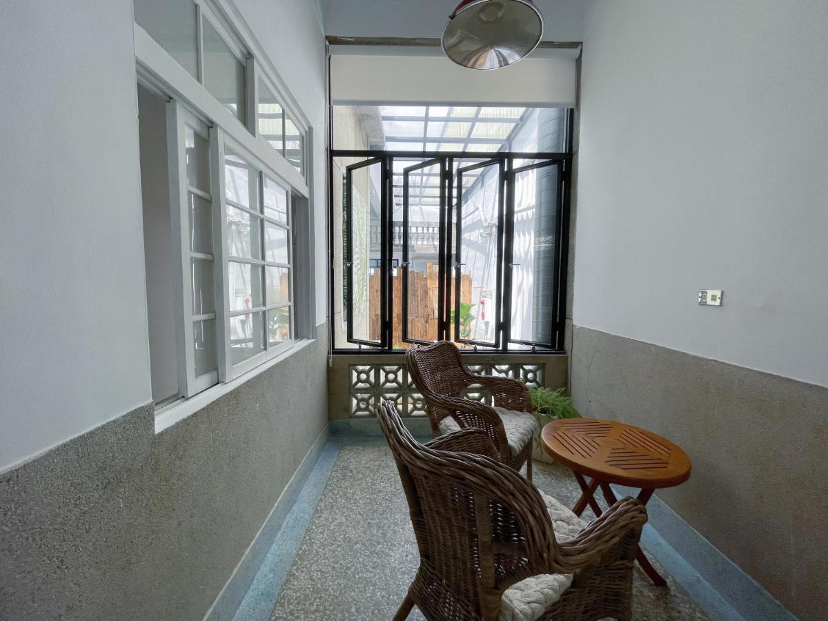 8 Door老宅民宿 Хенгчун Экстерьер фото